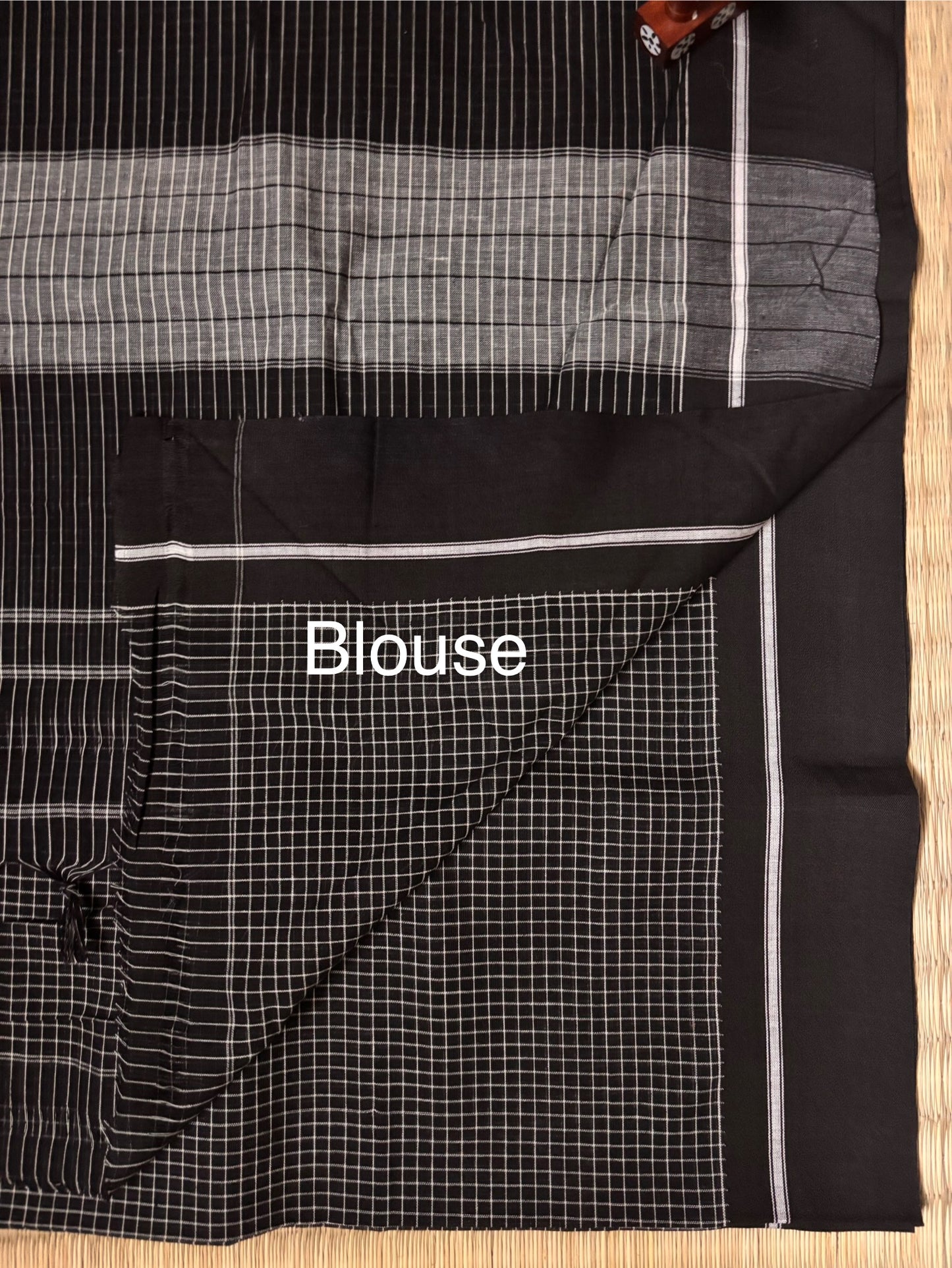 Classic Black Patteda Anchu Cotton Handloom Saree