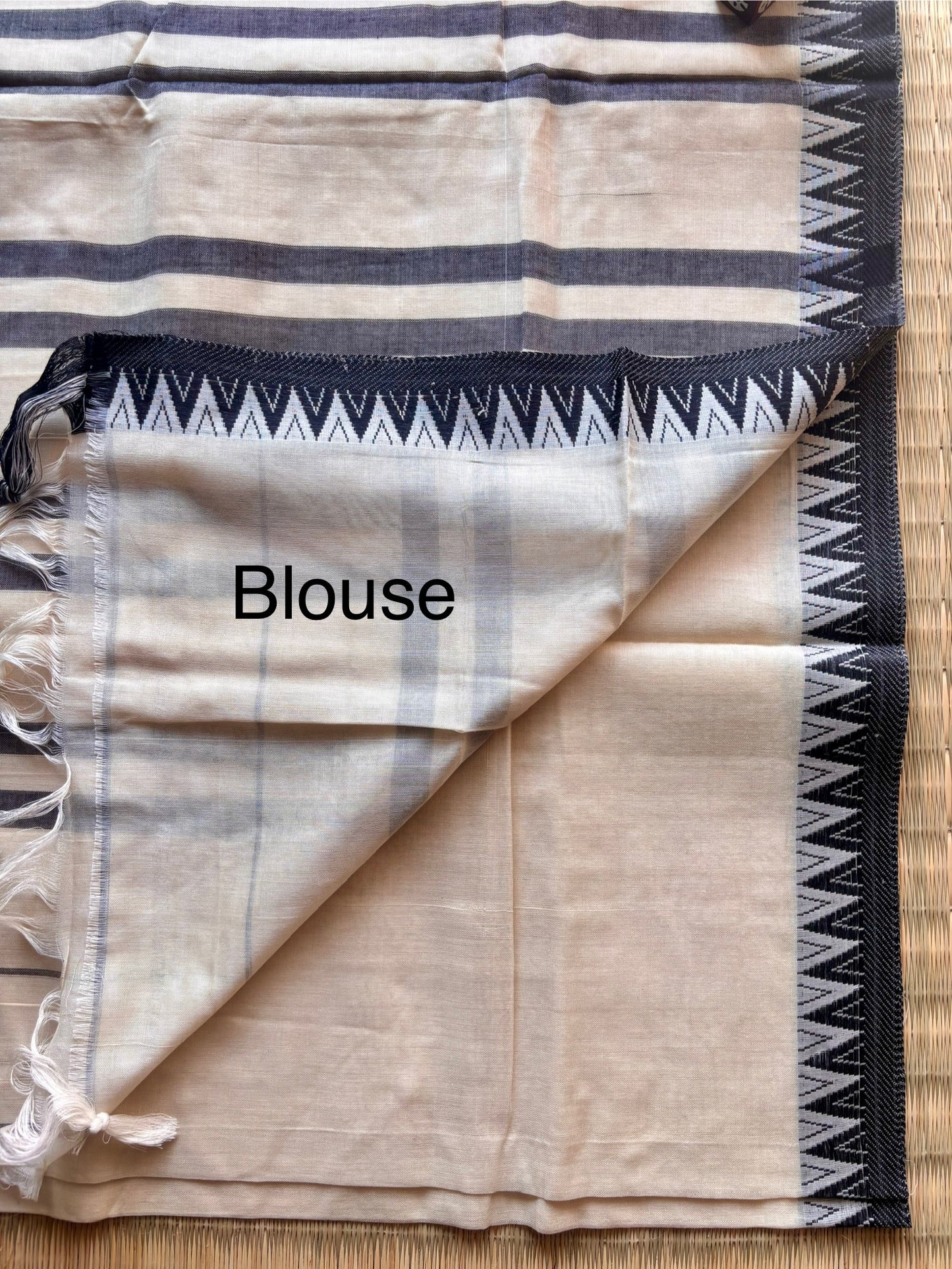 Off-White Narayanpet Handloom Cotton Saree with Black Temple Border
