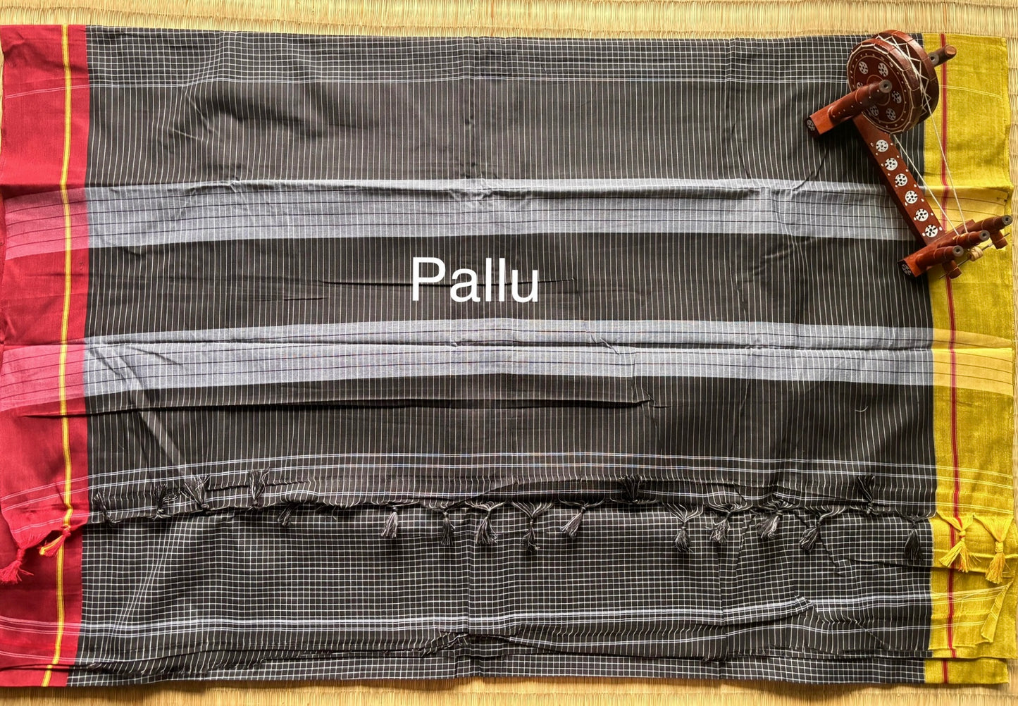 Mustard & Red Patteda Anchu Cotton Handloom Saree