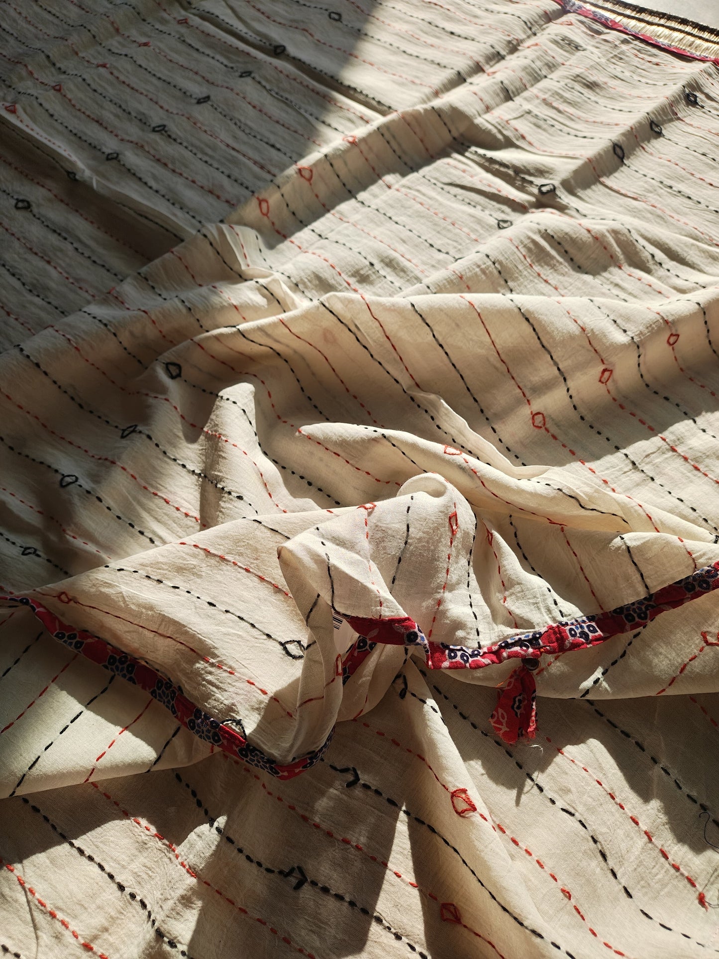 Off-White Kantha Cotton Dupatta with Ajrakh Patchwork