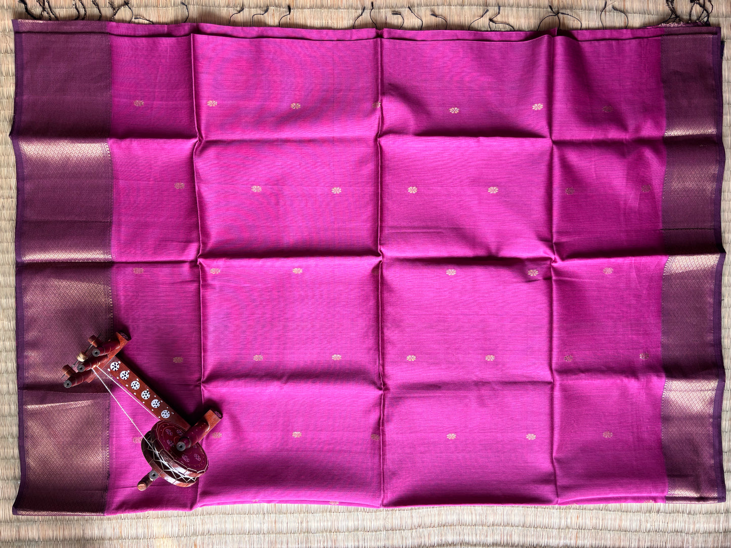 Fuchsia Pink Maheshwari Saree with Heavy Zari Border