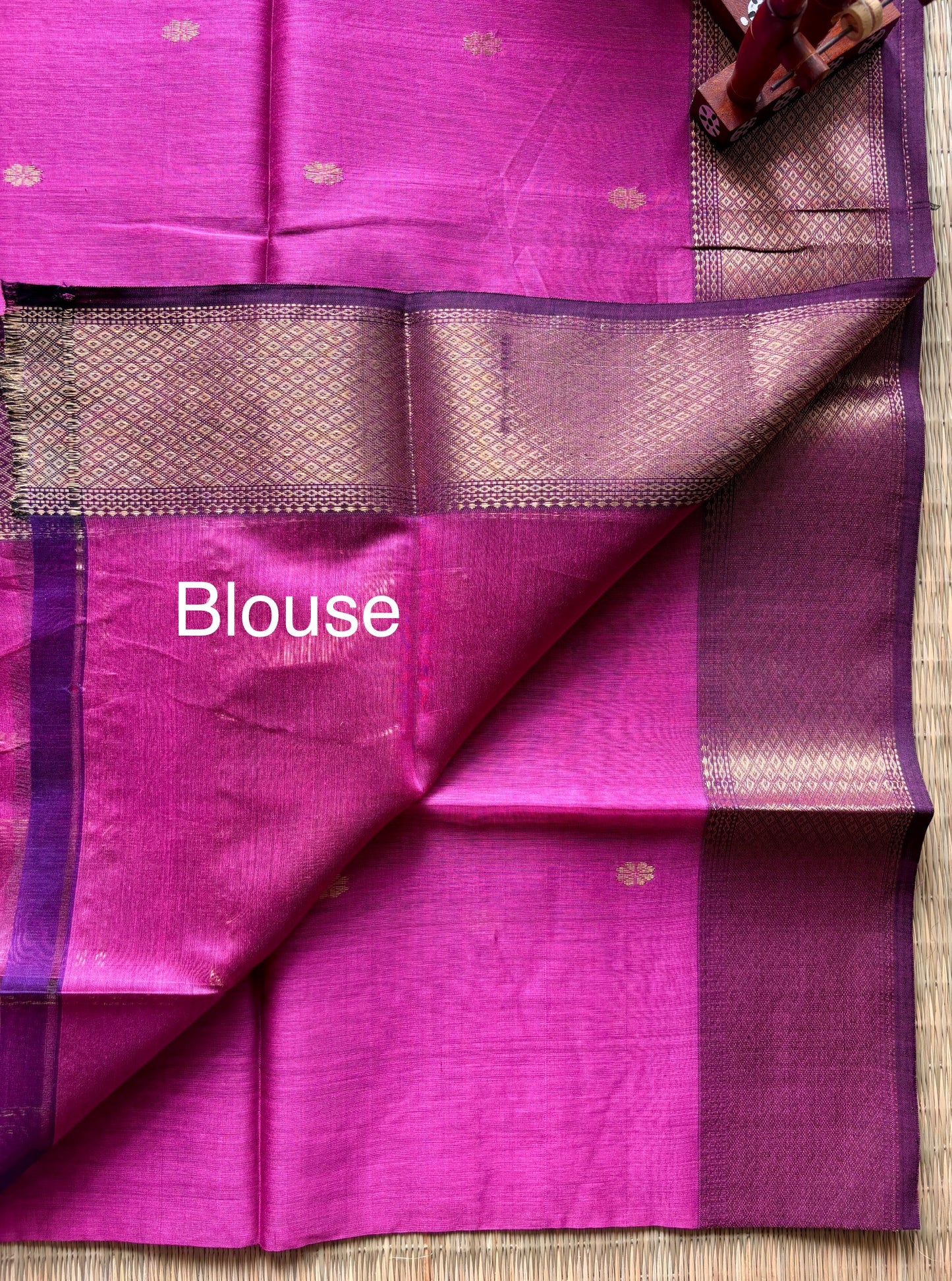 Fuchsia Pink Maheshwari Saree with Heavy Zari Border