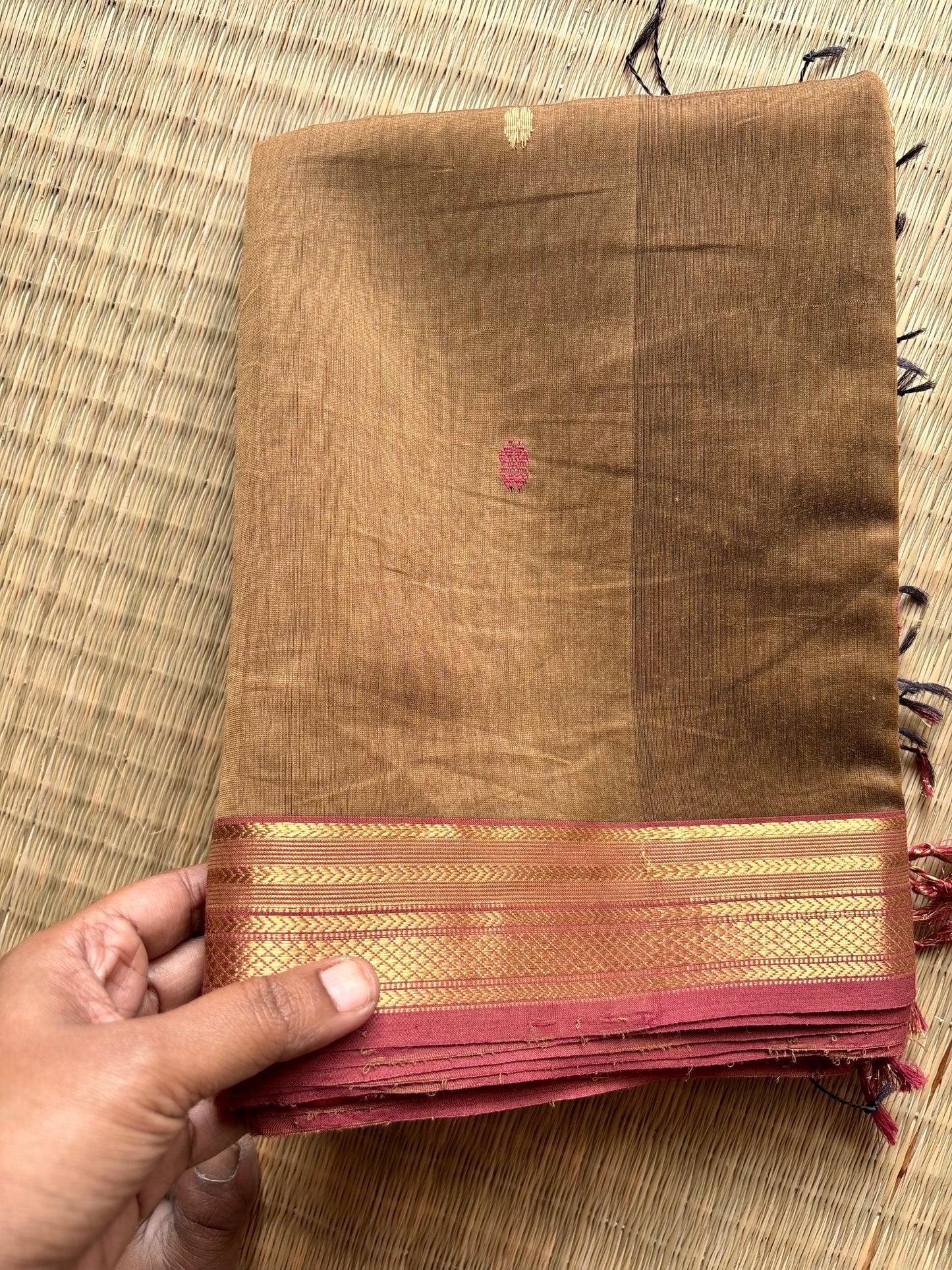 Brown & Red Maheshwari Handloom Saree