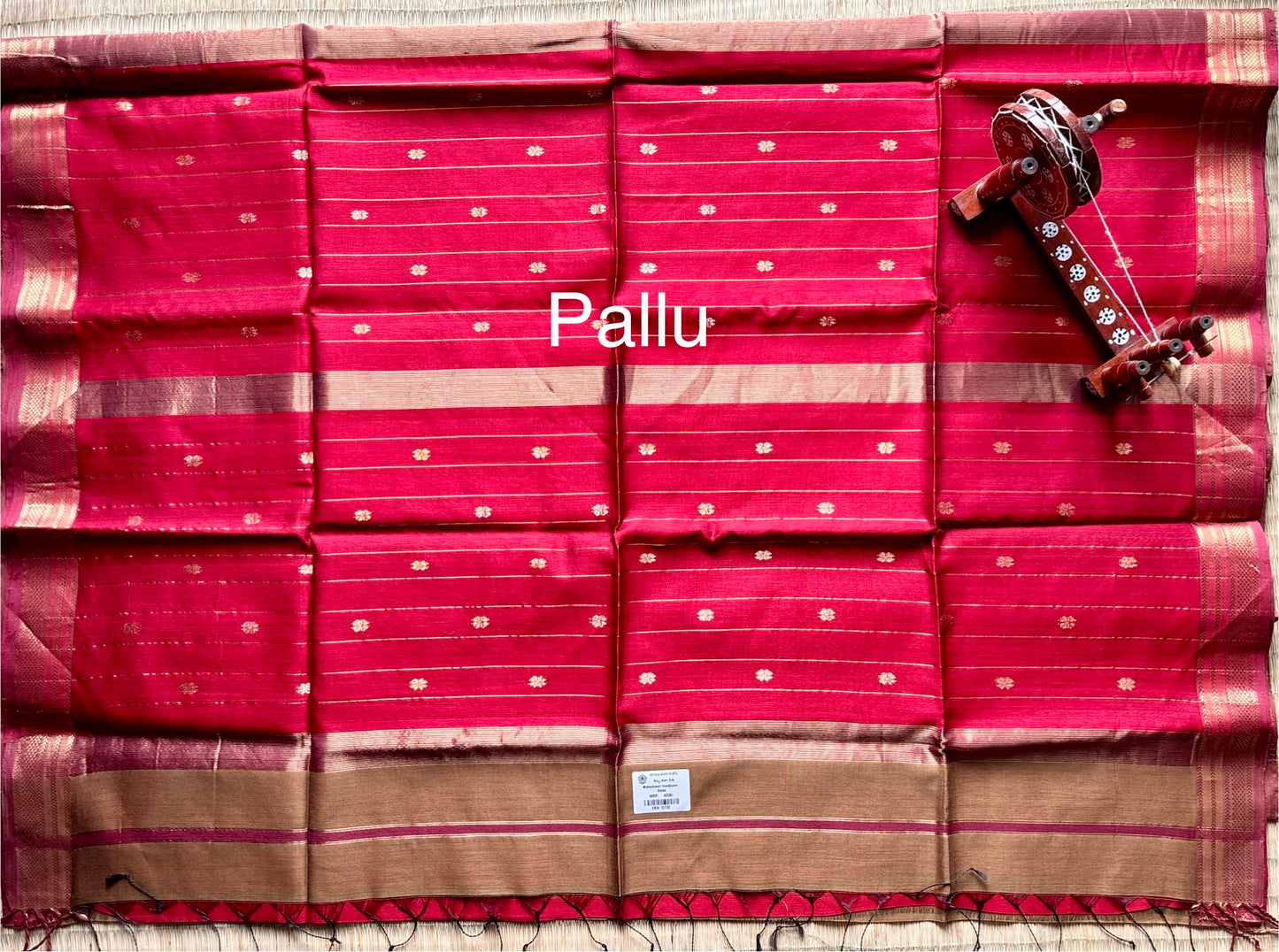 Brown & Red Maheshwari Handloom Saree