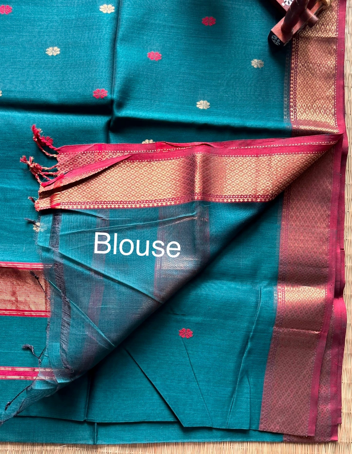 Cobalt Blue Maheshwari Handloom Saree with Red Border