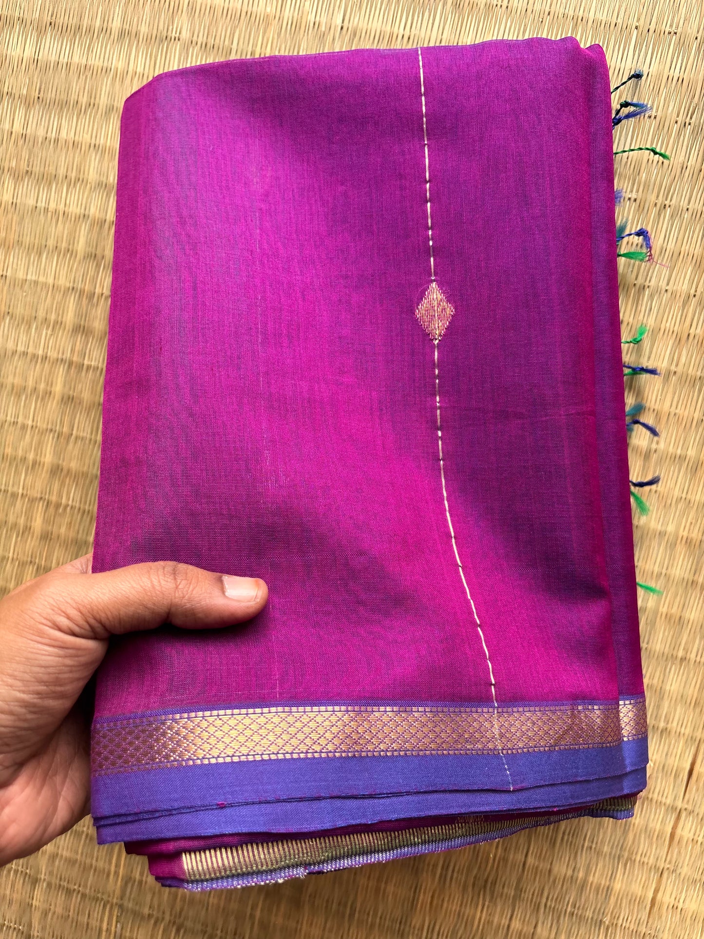 Dual Tone Purple Maheshwari Saree with Gold Zari