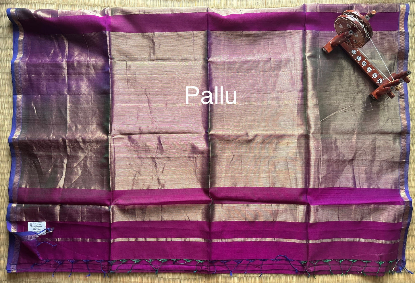 Dual Tone Purple Maheshwari Saree with Gold Zari