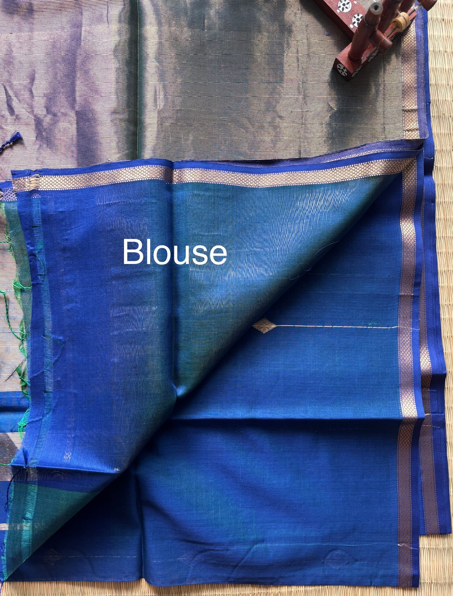 Dual Tone Blue Maheshwari Saree with Gold Zari