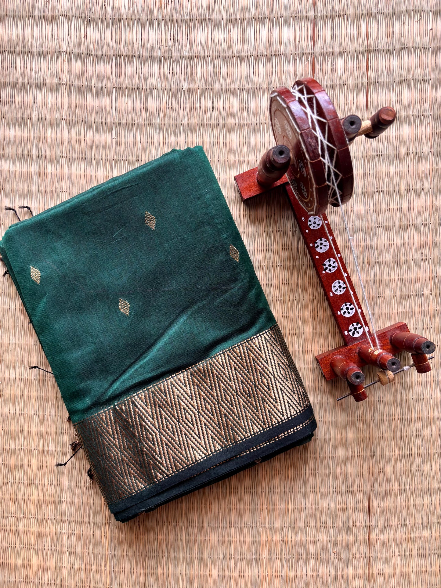 Classic Green Maheshwari Saree with Geometric Gold Zari Border