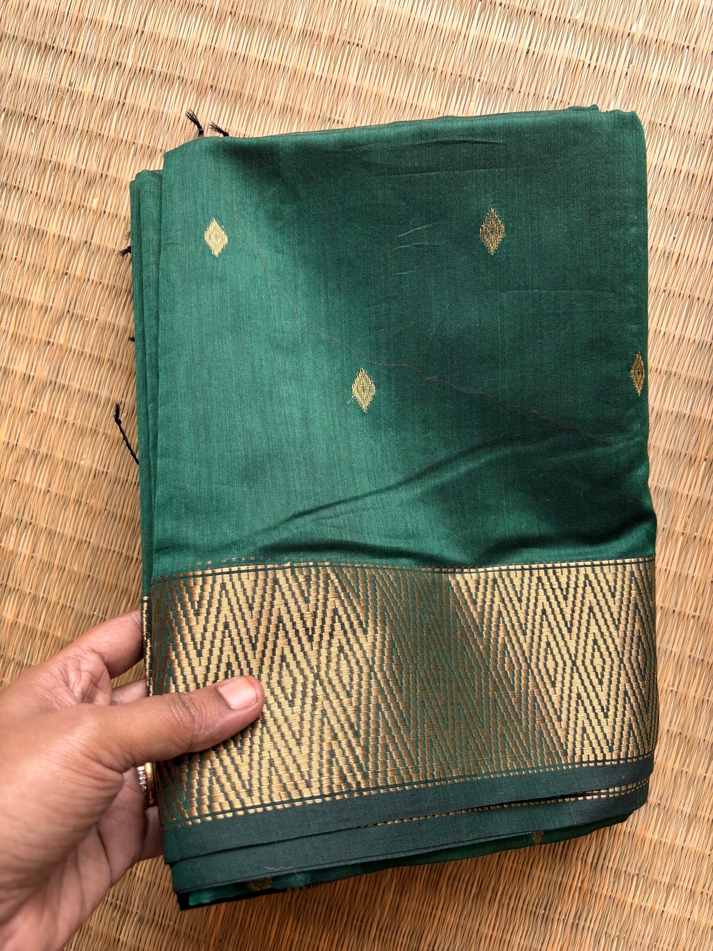Classic Green Maheshwari Saree with Geometric Gold Zari Border