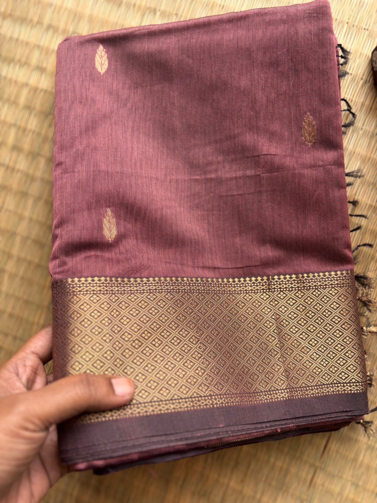 Lavender & Purple Dual Shade Maheshwari Saree