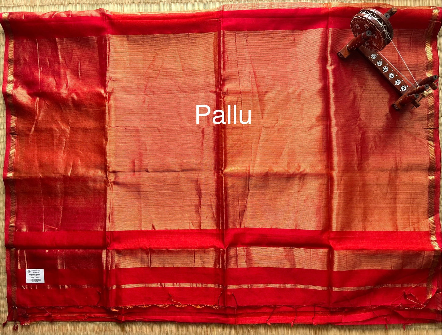 Dual Tone Red Maheshwari Saree with Gold Zari