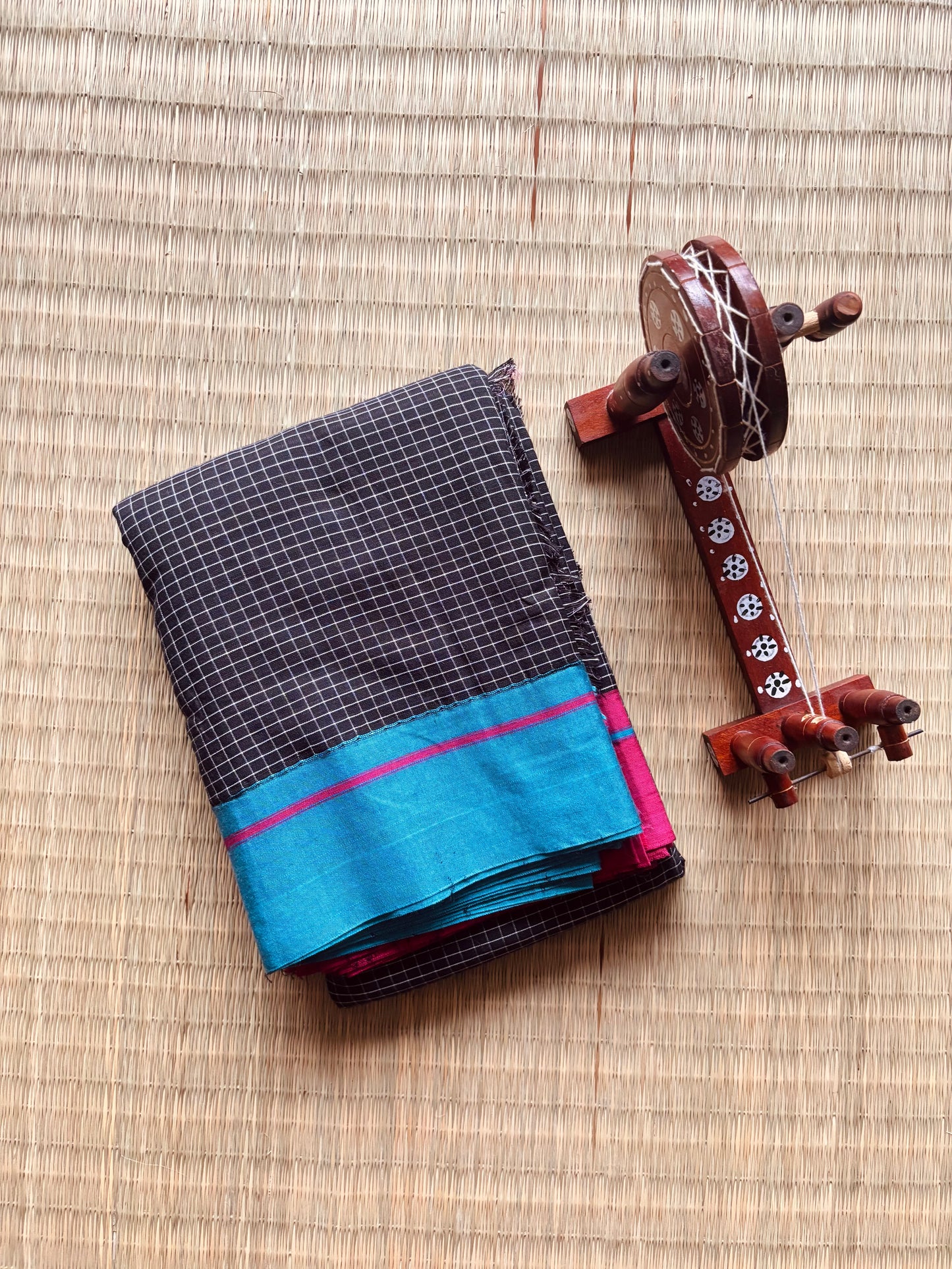 Pink & Blue Patteda Anchu Cotton Handloom Saree