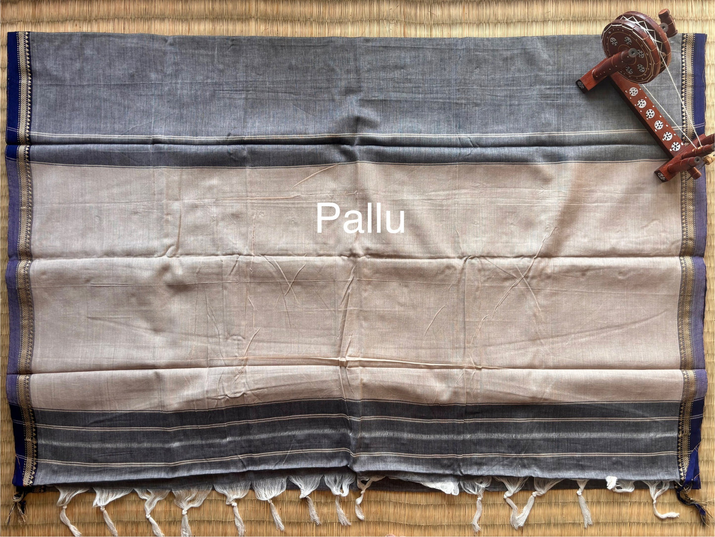 Grey Narayanpet Handloom Cotton Saree with Blue Border