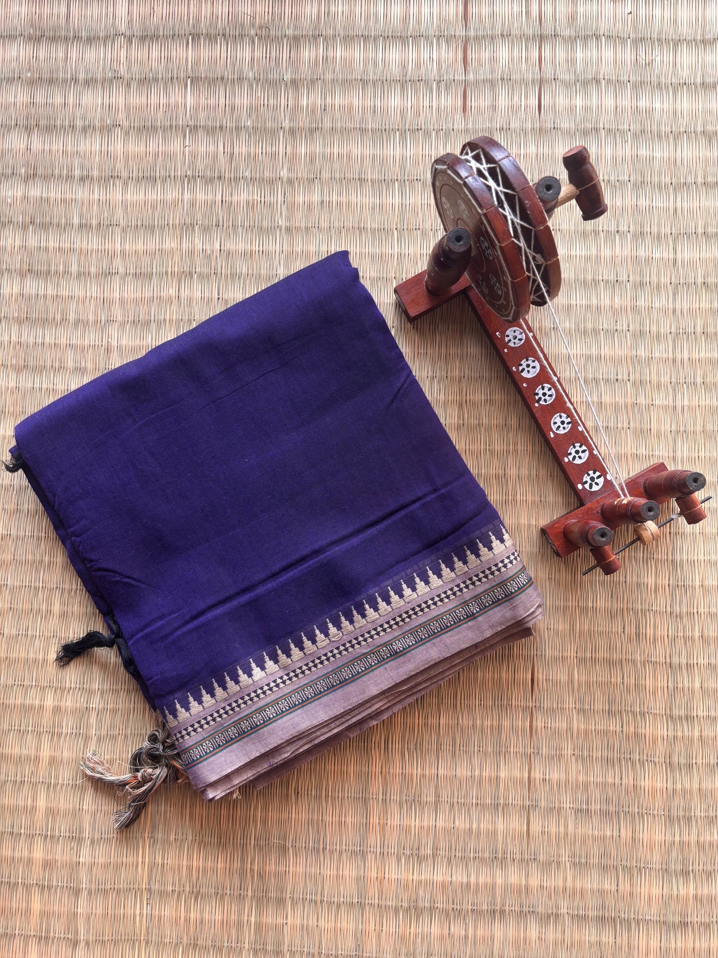 Vivid Blue Narayanpet Handloom Cotton Saree with Beige Temple Border