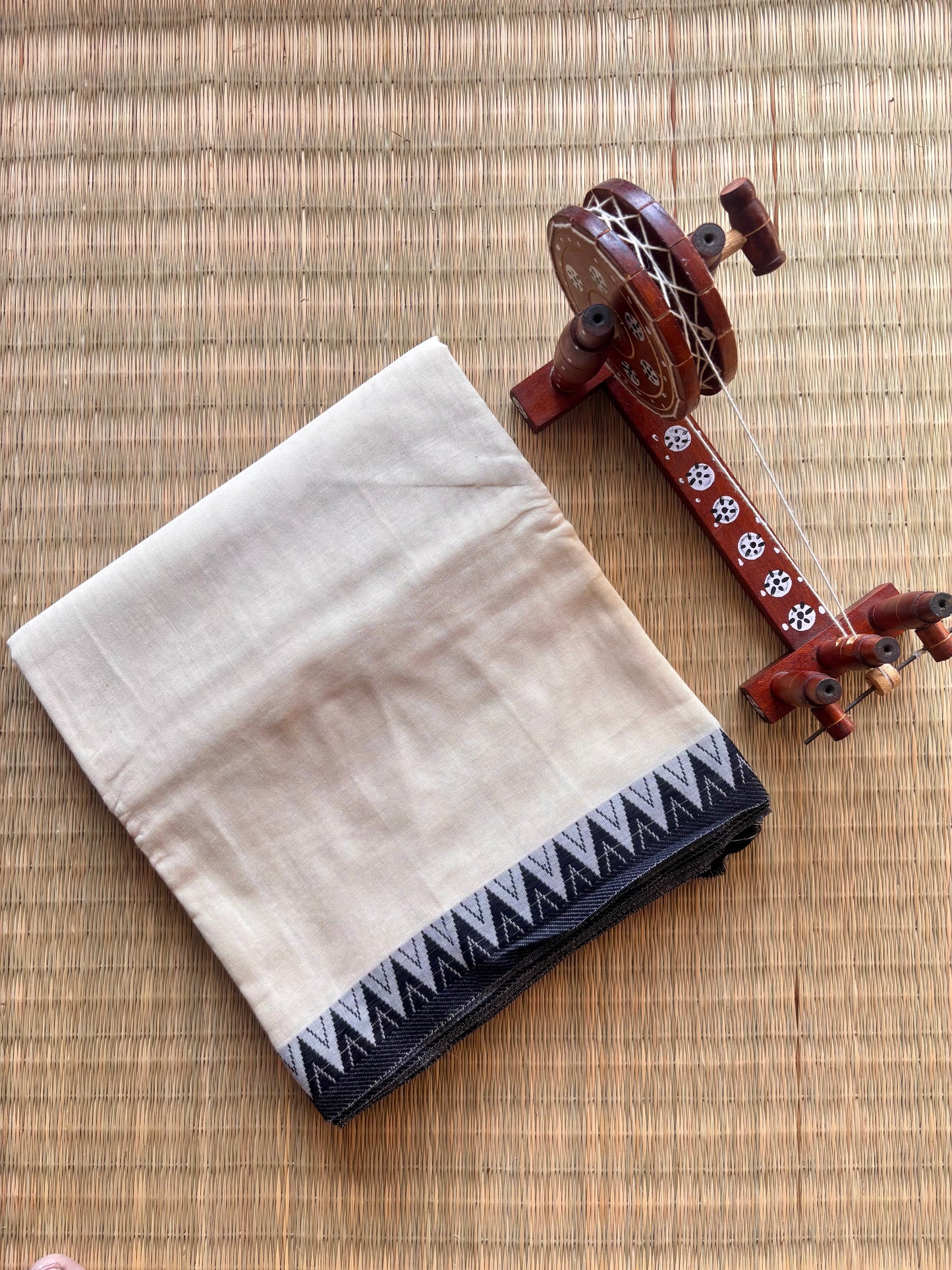 Off-White Narayanpet Handloom Cotton Saree with Black Temple Border