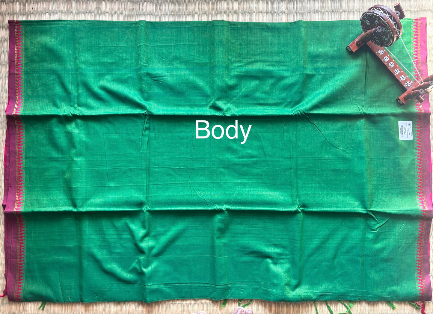 Parrot Green Narayanpet Handloom Cotton Saree