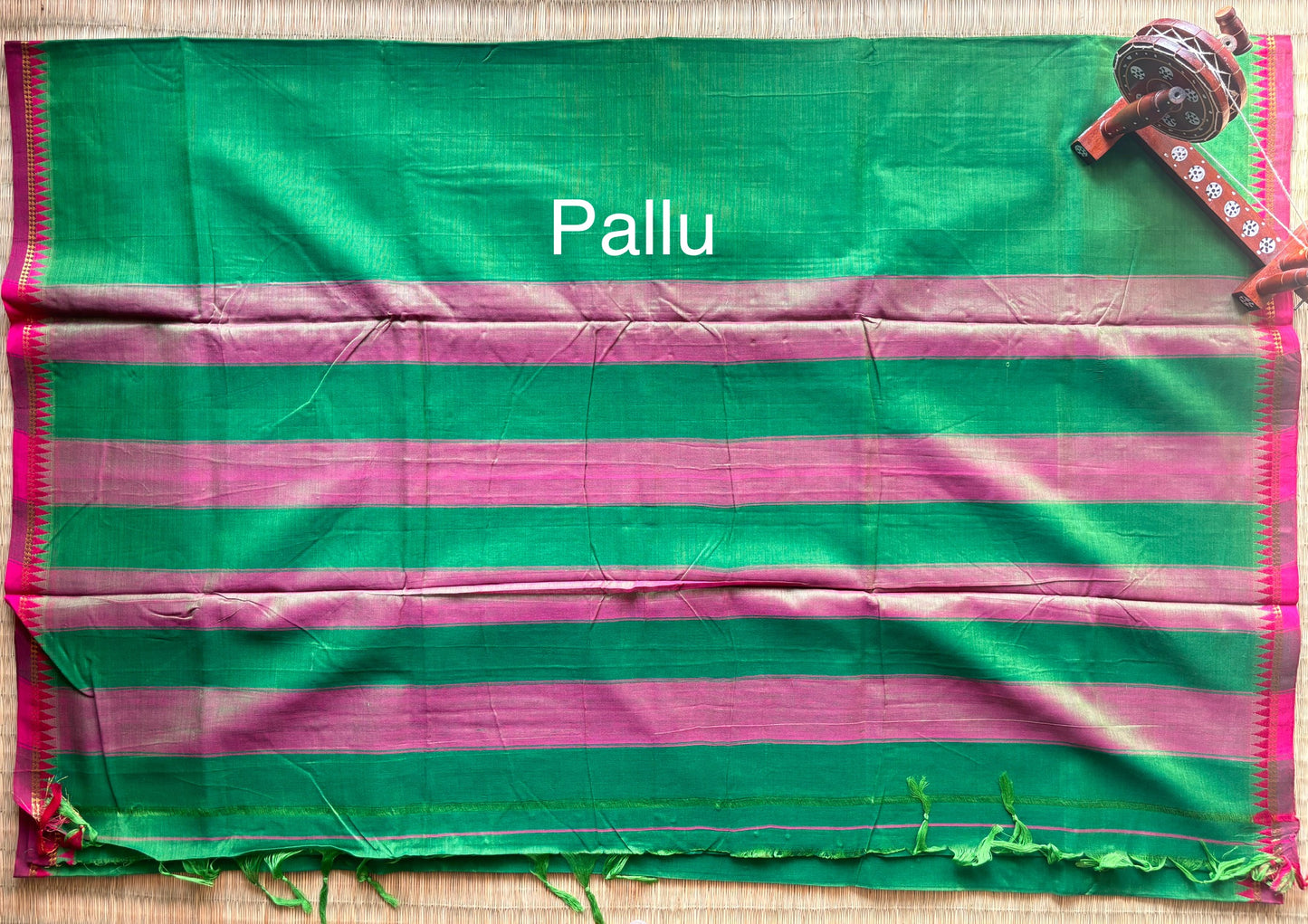 Parrot Green Narayanpet Handloom Cotton Saree