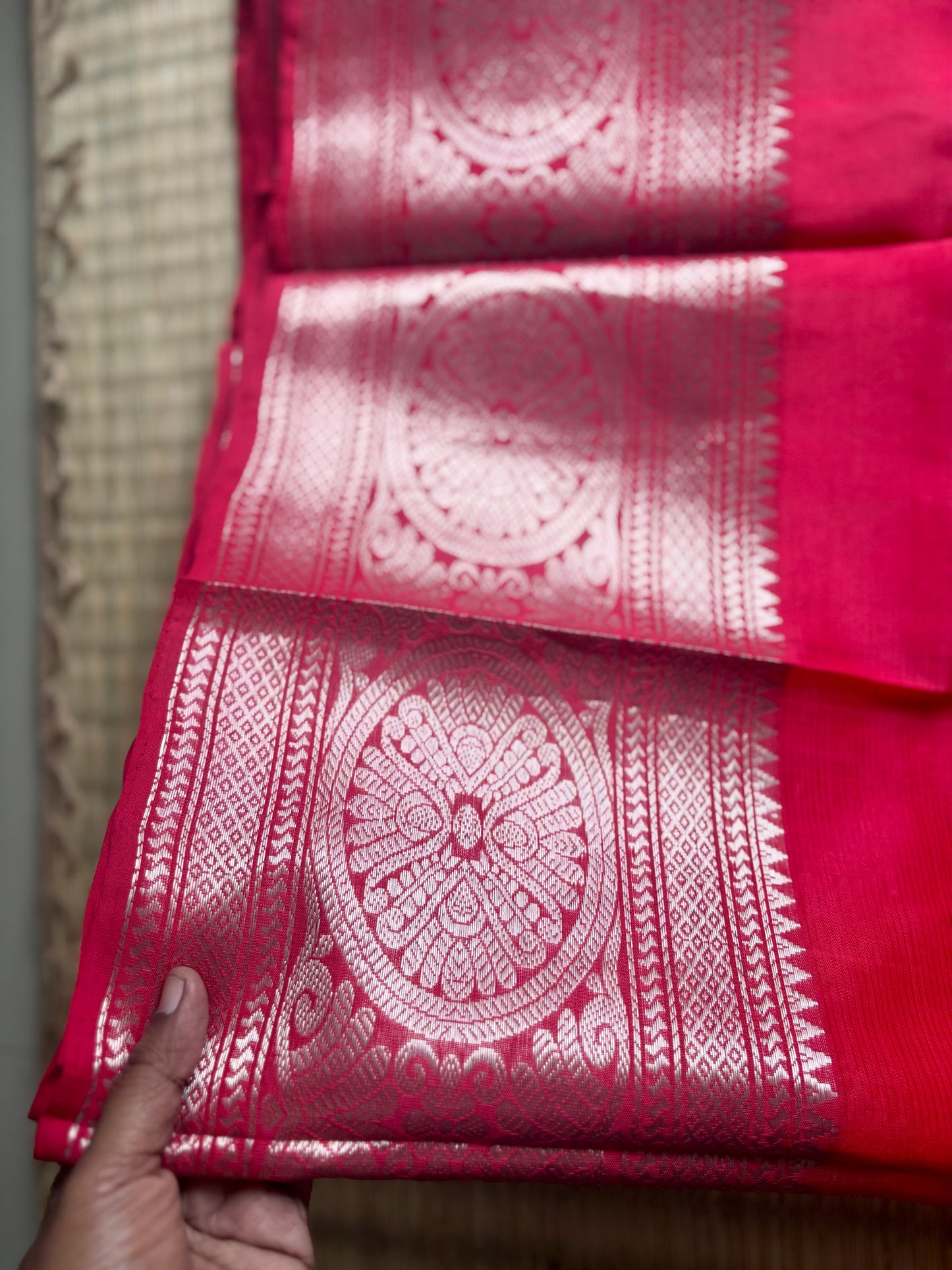 Red Mangalagiri Handloom Silk Saree