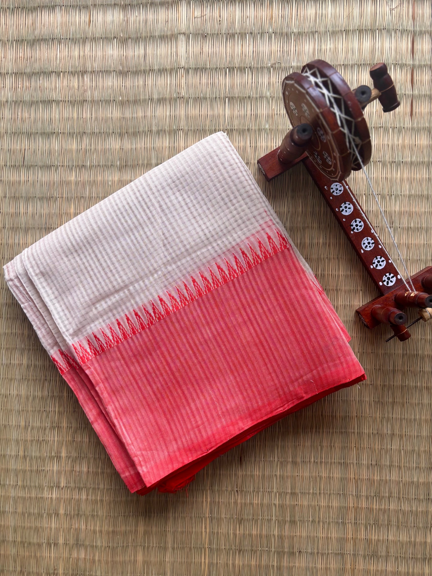 Beige & Orange Mangalagiri Handloom Cotton Saree