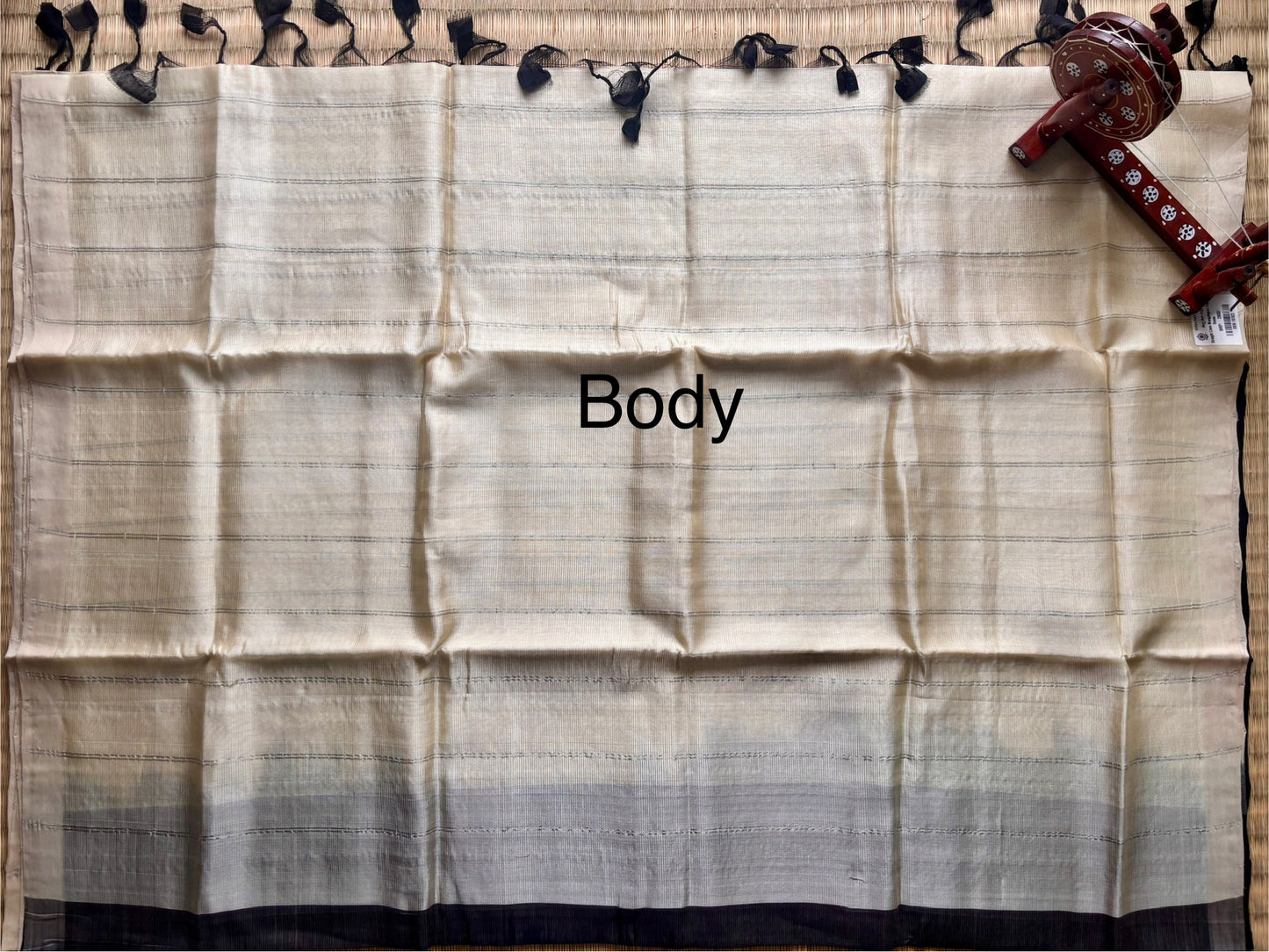 Beige Mangalagiri Handloom Silk Saree with Straight Zari Lines