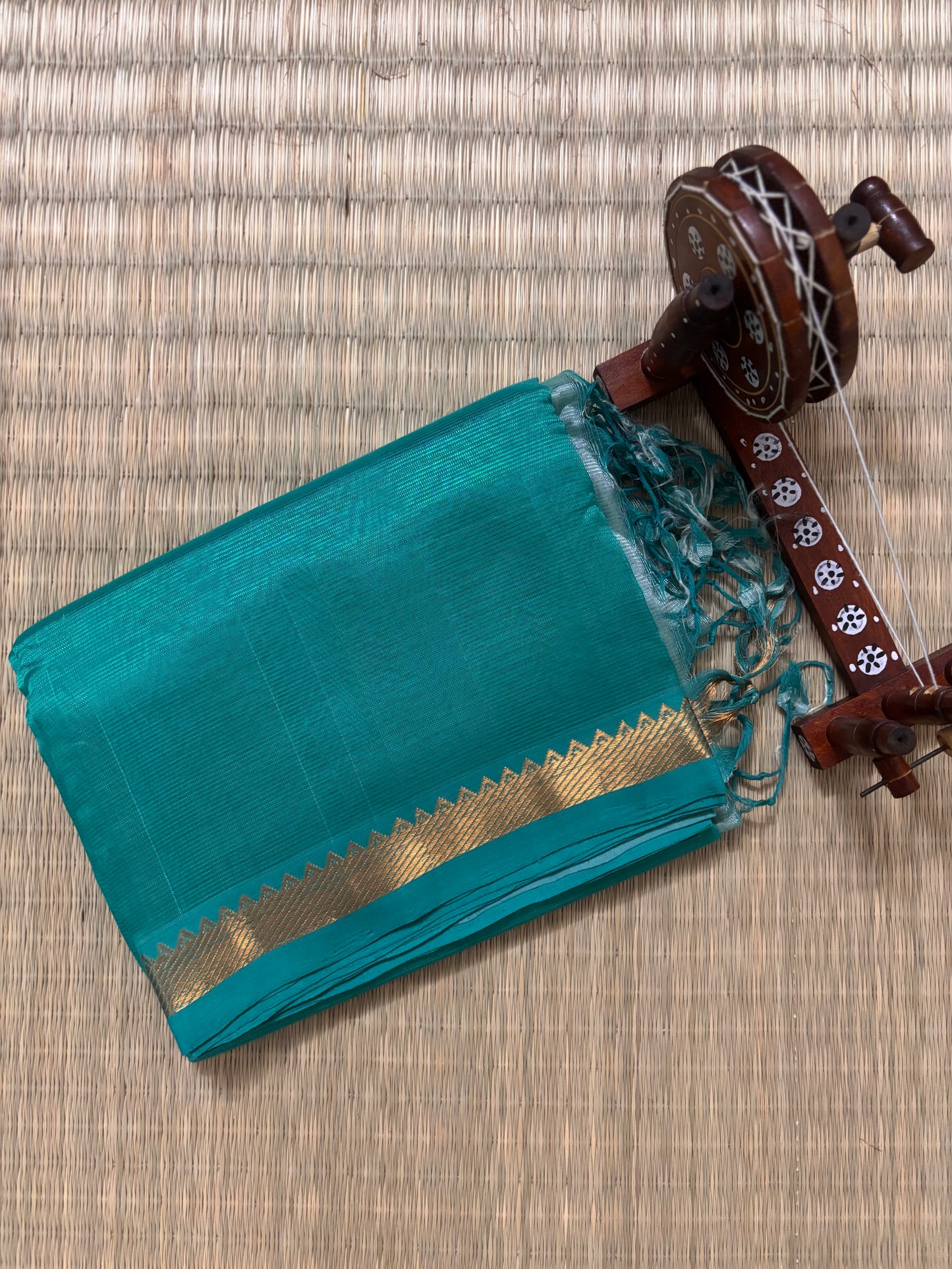 Icy Green Classic Mangalagiri Handloom Silk Saree